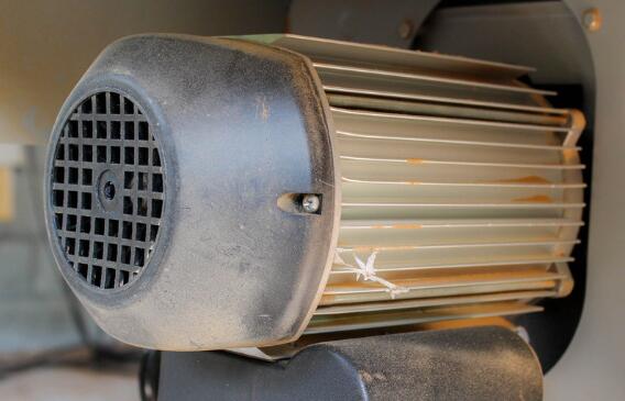 平縫機(jī)電機(jī)怎么，平縫機(jī)電機(jī)步驟詳解