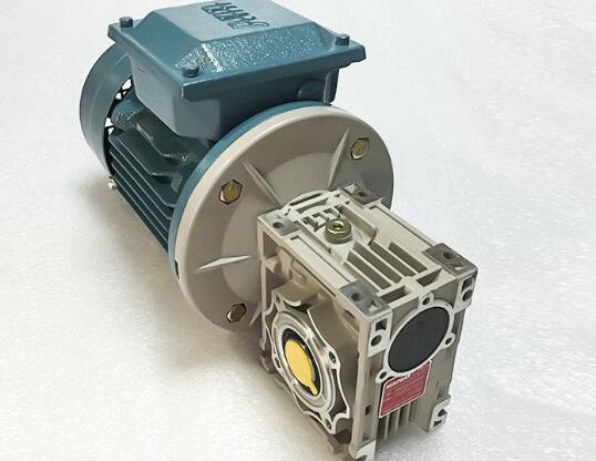 電動(dòng)卷閘門(mén)電機(jī)包幾年，電動(dòng)卷閘門(mén)電機(jī)保修期限